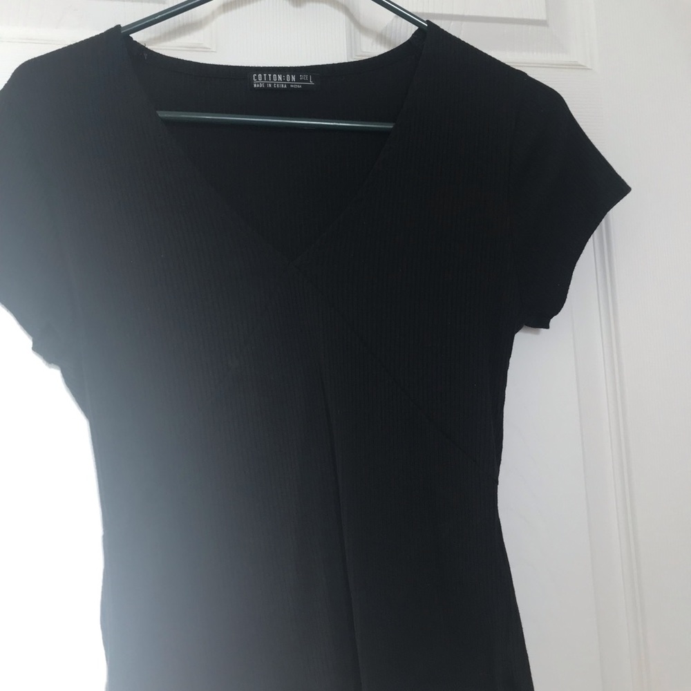 basic black cross top